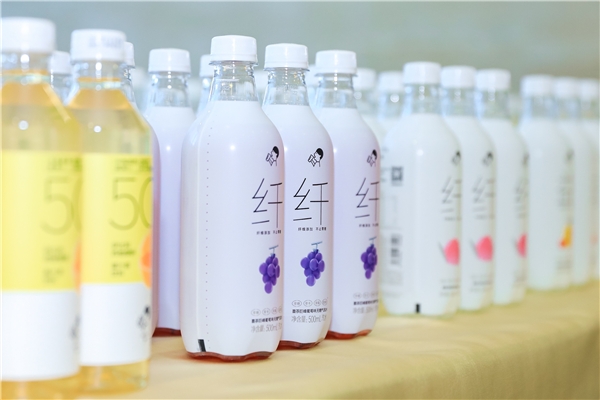 喜茶受邀出席人民日报2021中国品牌论坛 入选“品牌创新案例” 喜茶受邀出席人民日报2021中国品牌论坛 入选“品牌创新案例”
